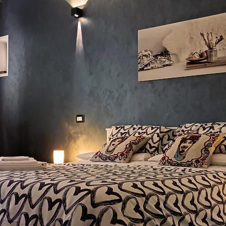 La Jacaranda Rooms Taormina Exterior photo