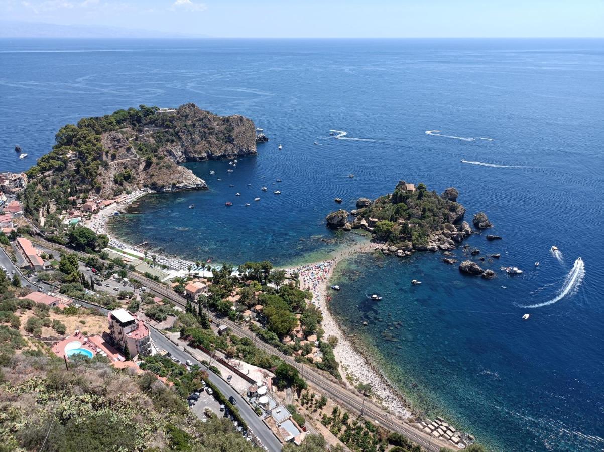 La Jacaranda Rooms Taormina Exterior photo