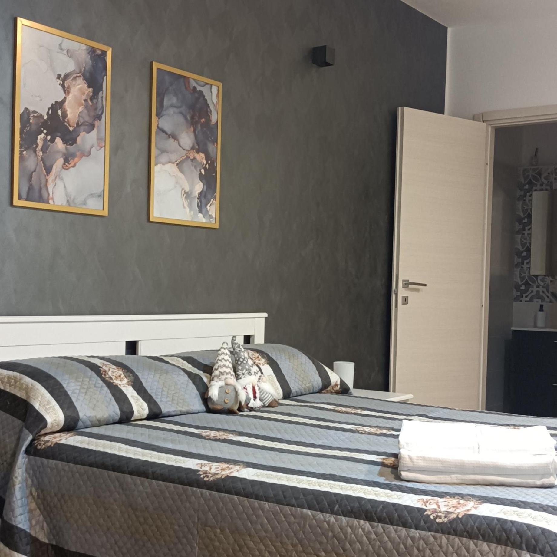 La Jacaranda Rooms Taormina Exterior photo